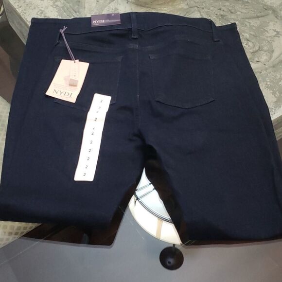 NYDJ  AMI SKINNY LIFTXTUCK TECHNOLOGY JEANS - Picture 5 of 7